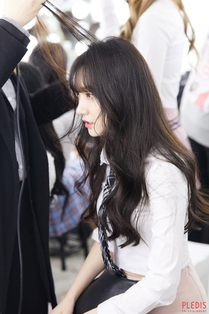 roar4roa's tweet photo. MC로로....내 심장의 주인....💜 https://t.co/b4gaPfASno