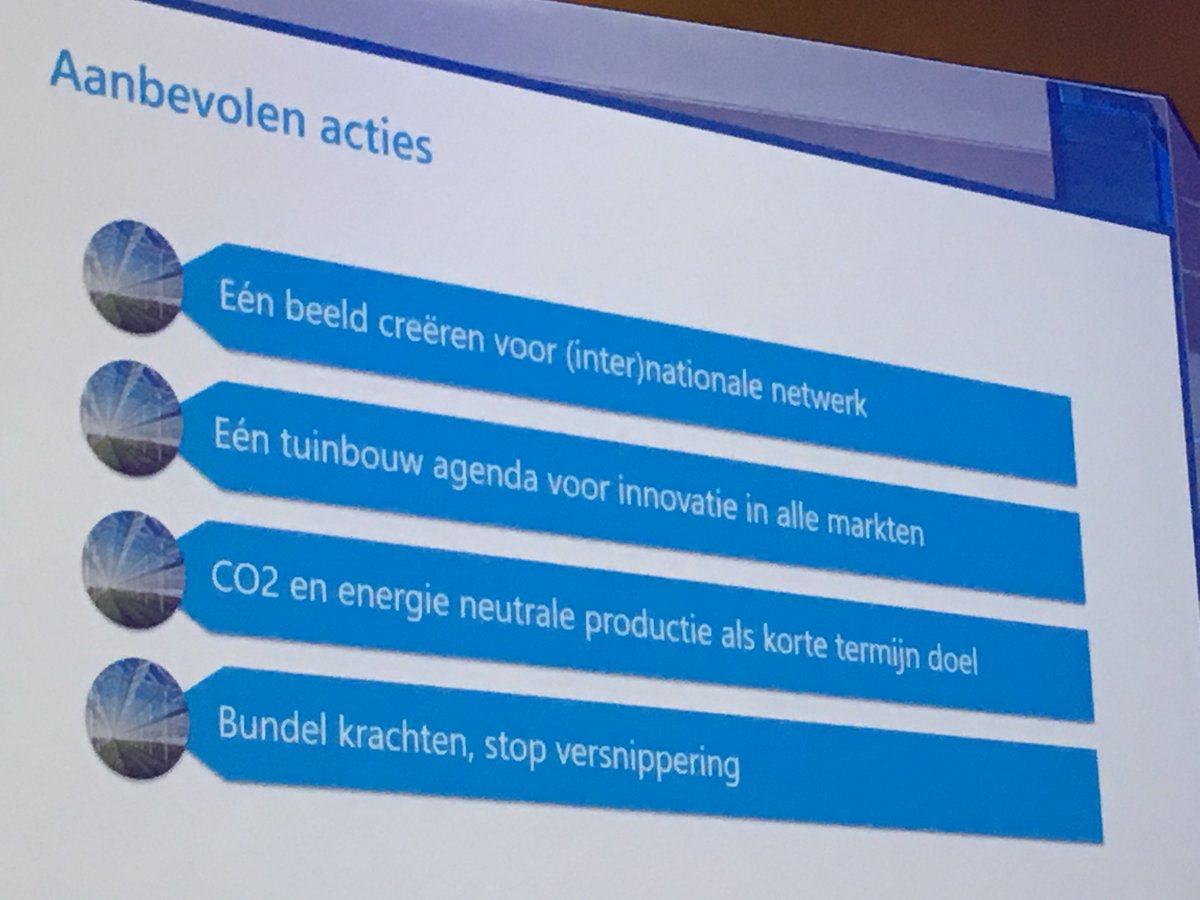 TopsectorTU's tweet photo. Martin van Gogh #TKIevent: nu handen uit de mouwen. De wereld wacht niet maar vraagt! Antwoord NL #tuinbouw: producten verkopen aan West-Europa & kennis verkopen aan de mega-cities. De techniek is er al! #Hoogendoorn #Horticulture @NLTopsectoren https://t.co/cP8AWKkfkj