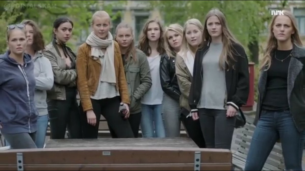 Нура скам 4 сезон. Скам последнее обновление. Скам последнее обновление. Дневник skam. Хенрик хольм и тарьей сандвик поцелуй.