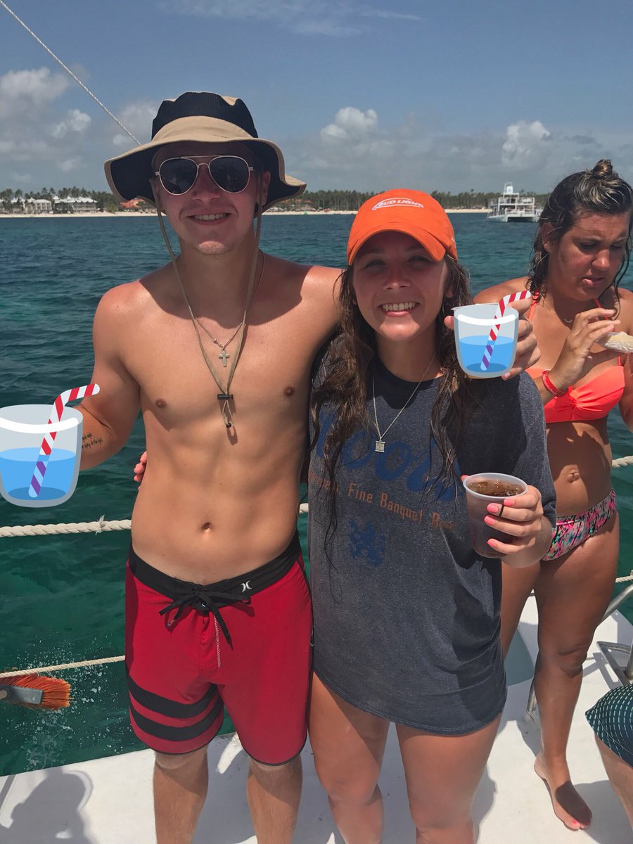 Mace_Brasher's tweet photo. Happy 21st to my best friend!!🎉❤️2️⃣1️⃣ don't get in too much trouble. Love you https://t.co/BA8JhNQwrg