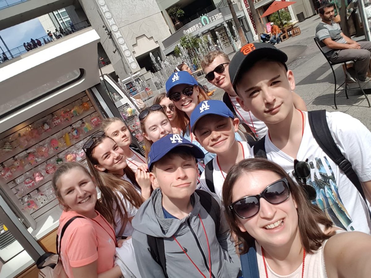 stMdrama_team's tweet photo. Our #STMLA18 teams #teambarnes #teamwilko #teammozza https://t.co/hrC3ter8Go