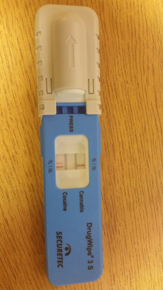 LancsRoadPolice's tweet photo. Vehicle sighted entering Blackpool stopped by HO58 driver tested positive for cocaine and arrested S5a. Other drugs found in vehicle searched by #Team3IR #HZ33 @LancsPolDogUnit #onebigteam @DrugWipeUK https://t.co/k6gDV7iocK