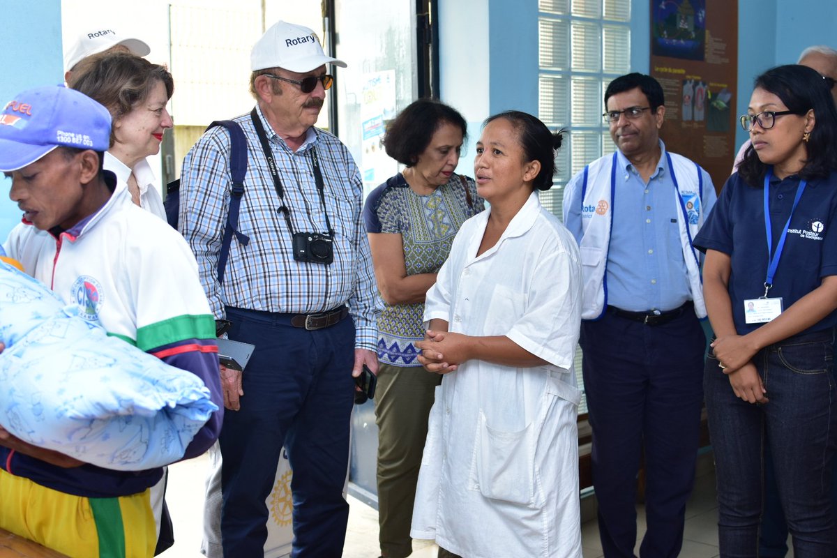 pasteurMG's tweet photo. Visite de la délégation  @Rotary  au Centre de Santé Maternelle et Infantile Moramanga #ActionPaluMada @Club_Versailles https://t.co/2bFkKGuLmG