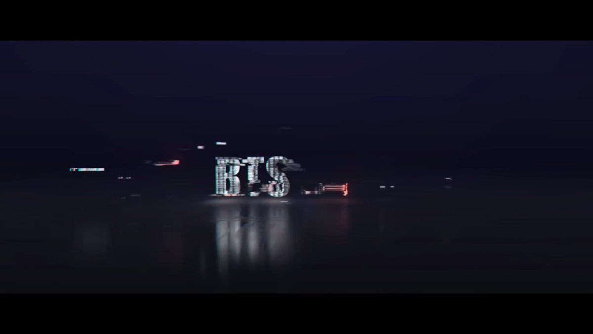AliceKM_uwu's tweet photo. #BTSBlackHairParty
#BTSGlitchParty 

LPM :v

Empezamos con los glitch.... https://t.co/Srv4DDtjxR
