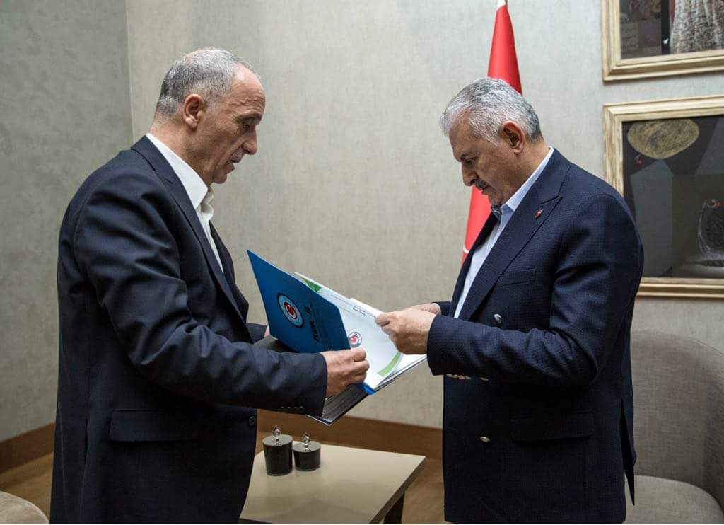 #AltınaİmzaAtarım
Büyüklerimiz bu işi en iyi şekilde düşünmeleri gerekir.