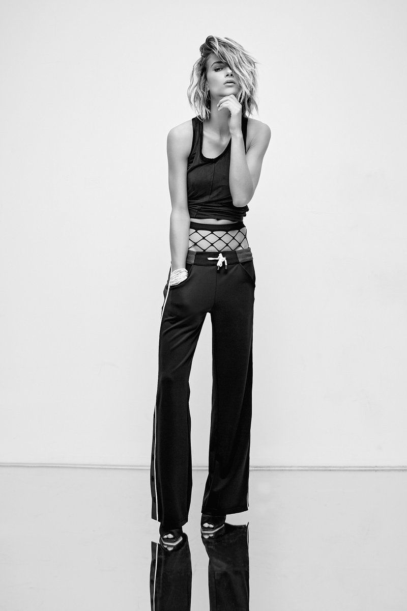 blancnoirusa's tweet photo. VISTA TRACK PANT | #blancnoirusa
https://t.co/pB4ag7engK https://t.co/mY1jq26FvN