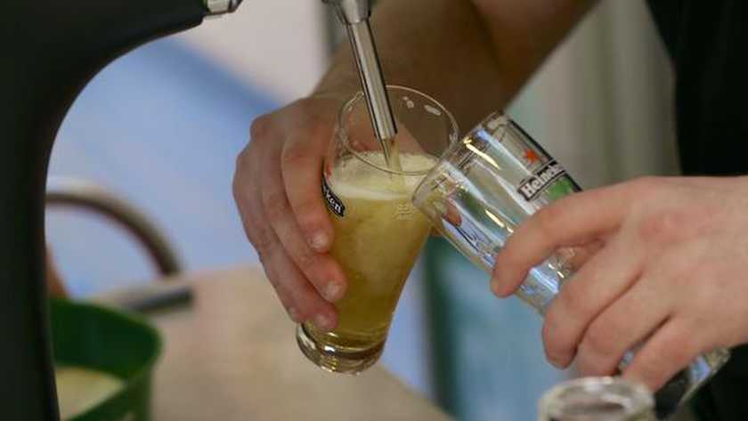 KHN's tweet photo. Oproep #KHN aan gemeenten en #TweedeKamer: stop oneerlijke concurrentie #horeca - https://t.co/xqrcd1Dkmw via @telegraaf https://t.co/4wAeoYut0g