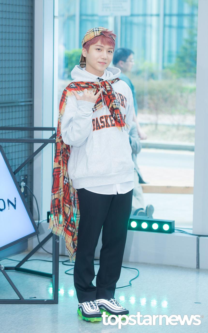 Pentagon shine outfits sale