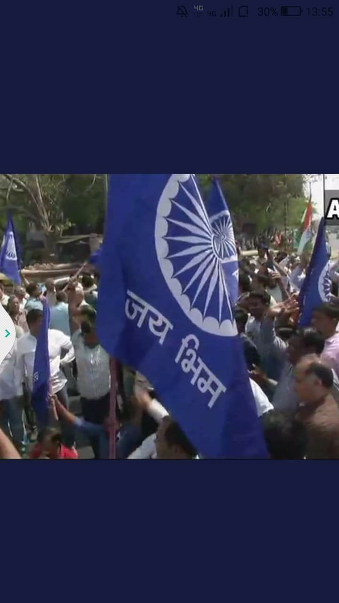 MohiitTandon's tweet photo. What say?? #BharatBandhSCST #BharatBandh 

आरक्षण का हाल 
50 सालो में #भीम लिखना नही सीख पाए https://t.co/3W1sAWufRk