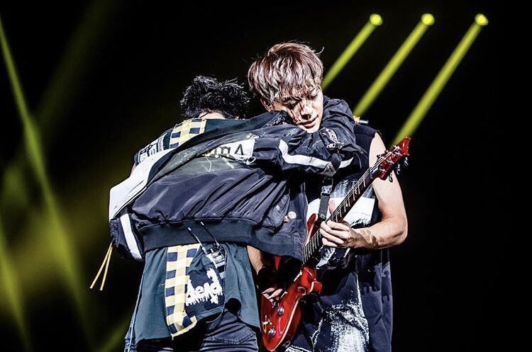 one_ok_lock_off's tweet photo. アカウト作ったばっか���ですが色んな人と繋がりたいのでタグ付けお許し下さいみなさんと仲良くなりたいです

#OORerさんと繋がりたい 
#ONEOKROCK 
 #邦ロック好きな人と繋がりたい 
 #ワンオク 
 #OORerさんRT 
#いいねした人全員フォローする 
#RTした人全員フォロー https://t.co/5lHJn4JMDI