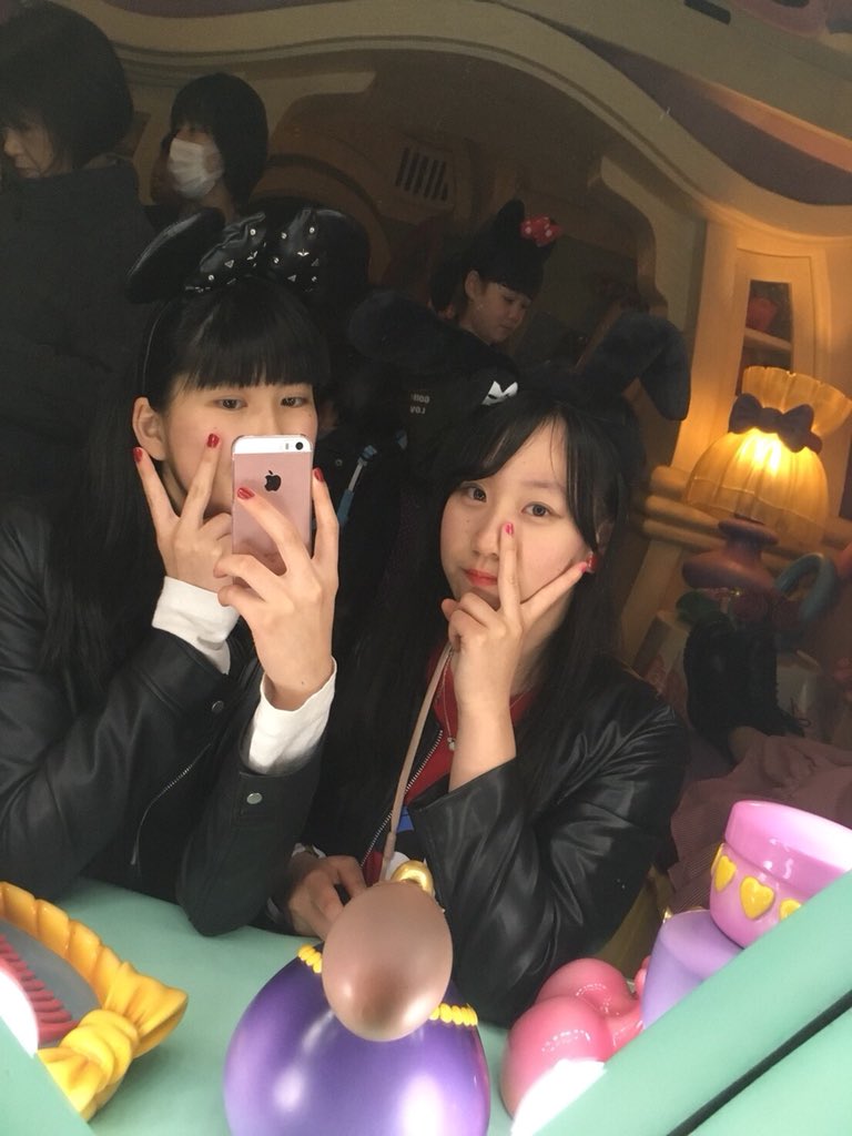 DISNEYseaRIHO's tweet photo. 3.31   Tokyo Disney Land🐭
なかなか混んでたけどアトラクもそこそこ乗れたし、最高の1日だった💕❤︎❤︎ https://t.co/vyE1nRdkf7