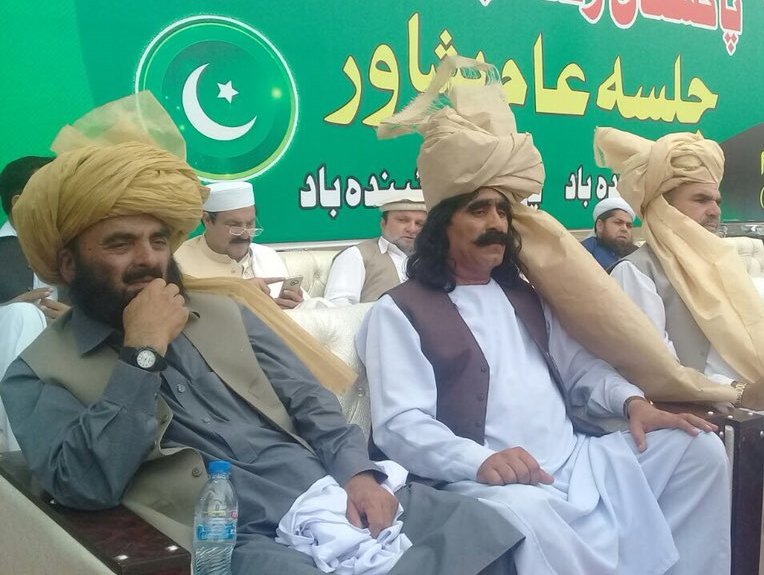 AsfandBhittani's tweet photo. We will not let our homes be used against ourselves again. FATA &amp; KP deserve peace &amp; love. Not hatred &amp; war. And the only effective way for prosperity is #FATAReforms that some elements have tried to sideline using ethnic hate for their masters in kabul #PakistanZindabadMovement https://t.co/QIPdGCfRcy