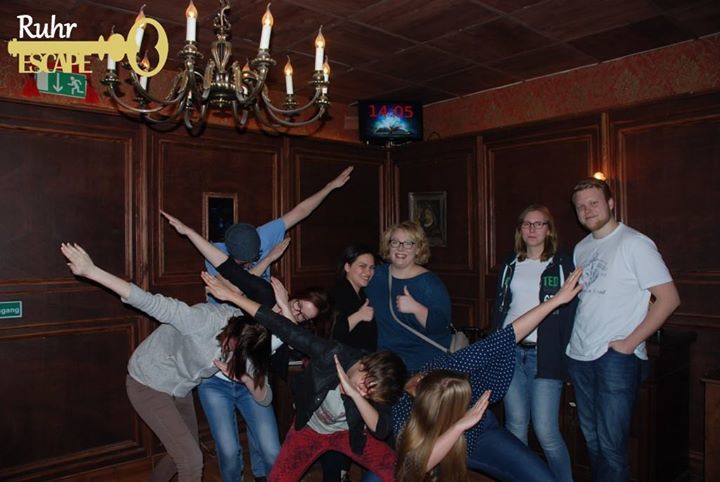 Die Besucher der letzten Woche bei #ruhrescape #escape #escaperoom #liveescape #ruhrgebiet #essen