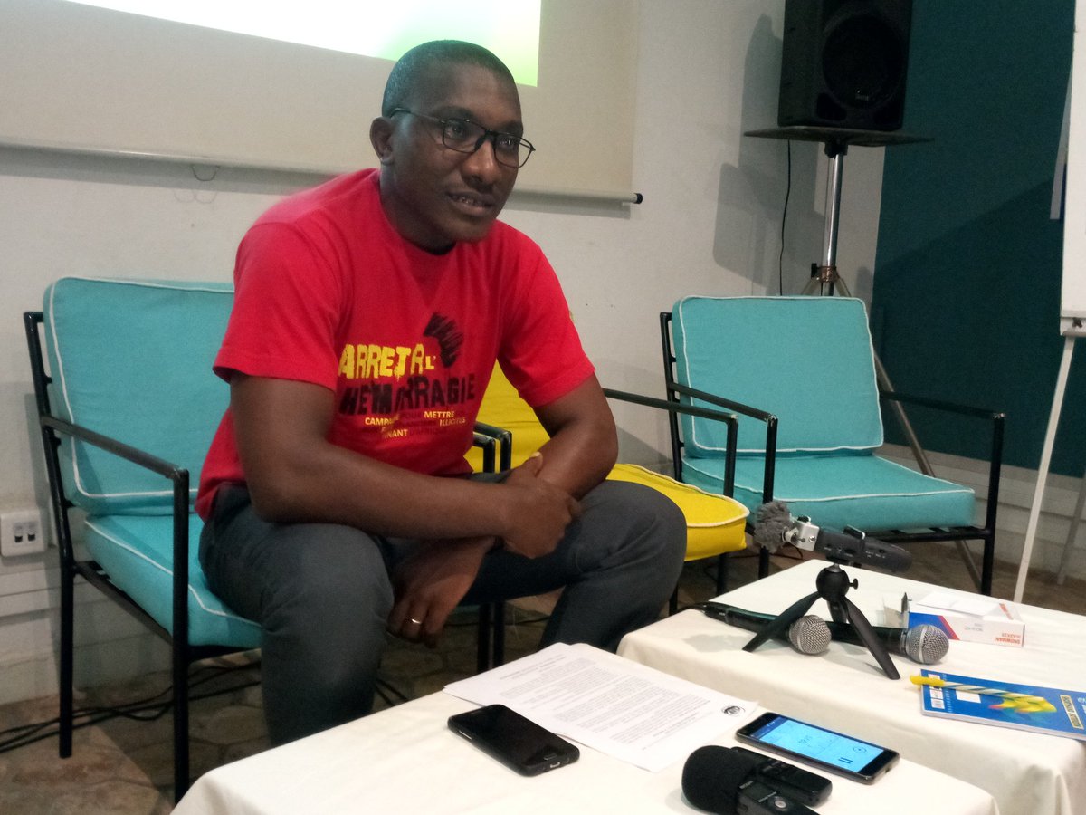ApolloSmile's tweet photo. #Burundi : #PanamaPapersAt2 by leading a Communiqué and debating with journalists on #IllicitFinancialFlow from #Africa as #AfricansSpeak at @MSTCDC ! @AfricansRising @Teebalo @IsoobaMoses @saidykhan08 @KhanyisileLt https://t.co/7CEjWIG6et