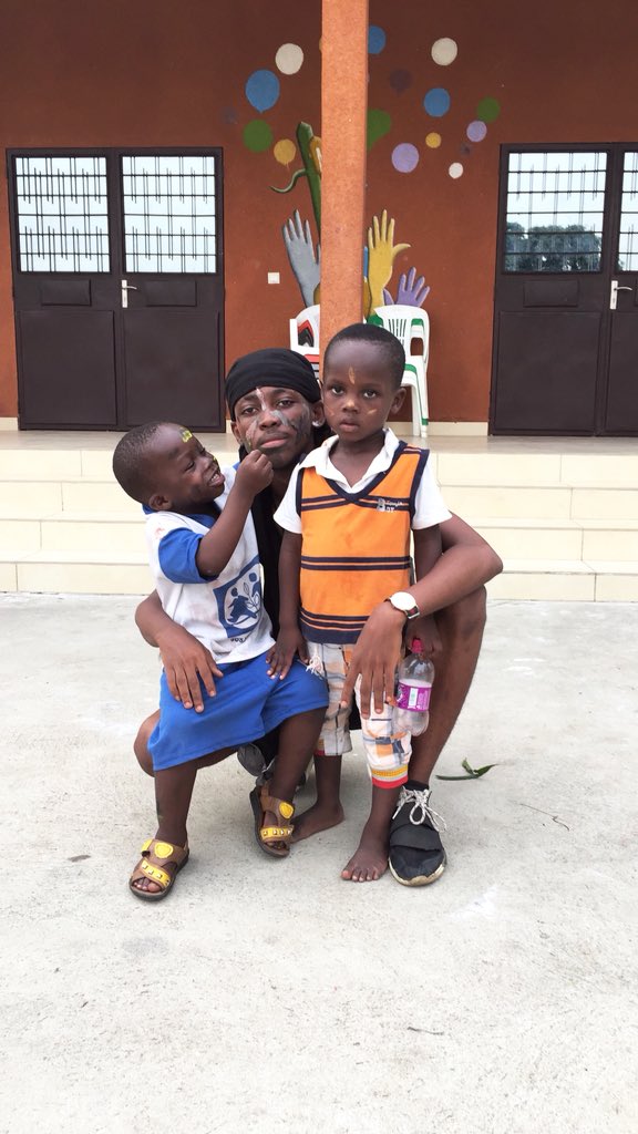 DPZNation's tweet image. Parce que nous savons d’où nous venons | Avec Nos Petits Frères Du Village SOS D'Abobo | DPZ NATION 🌍✍️🇨🇮
#FromAboboToTheWorld #Abobolais #ChildrenOfAbobo #Vision