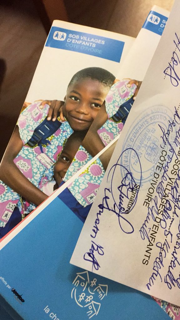 DPZNation's tweet image. Parce que nous savons d’où nous venons | Avec Nos Petits Frères Du Village SOS D'Abobo | DPZ NATION 🌍✍️🇨🇮
#FromAboboToTheWorld #Abobolais #ChildrenOfAbobo #Vision