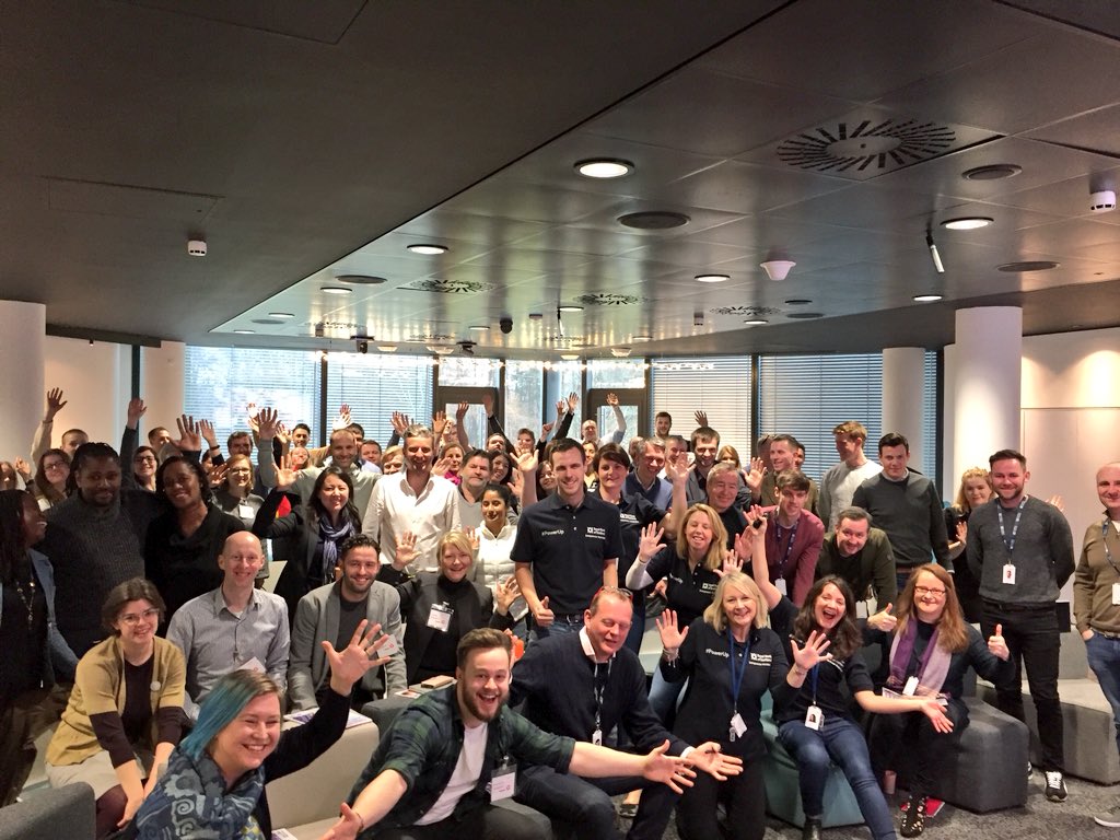 GillMRattray's tweet photo. Busy morning here at the Royal Bank of Scotland Entrepreneur Accelerator #PowerUp 😁 Everyone’s turning on the Ignition! 🚗 https://t.co/0IjdvH7n0X