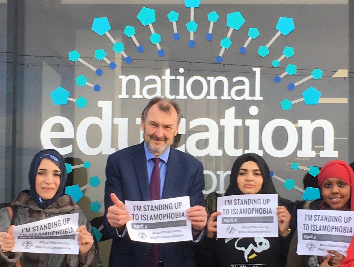 cyclingkev's tweet photo. On the day of the vile attempts by racists to demonise our Muslim sisters and brothers we, in the National Education Union, stand in solidarity.
#NUT18 https://t.co/3qstgKv0df