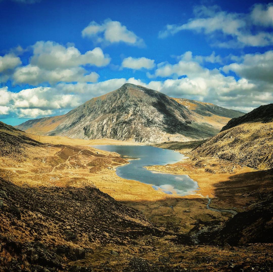 Offering some of the most dramatic mountainous scenery in the UK, Cwm Idwal is a site world famous for its rock formations and its rare and fragile plant life 📷 grufflovgreen via Instagram