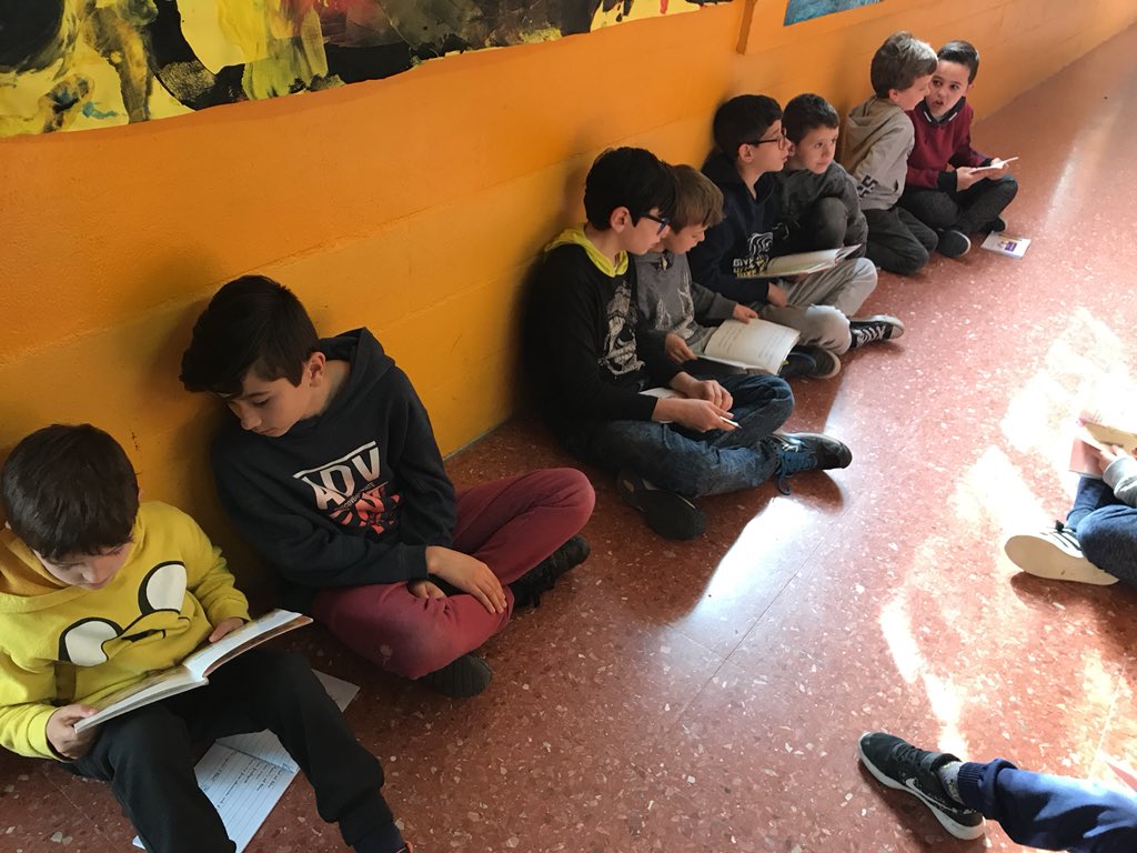 escolajoseppla's tweet image. Tornem a la feina. #padrinsdelectura #1rB #6èB