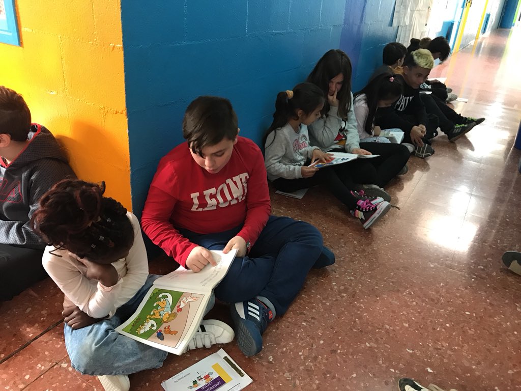 escolajoseppla's tweet image. Tornem a la feina. #padrinsdelectura #1rB #6èB