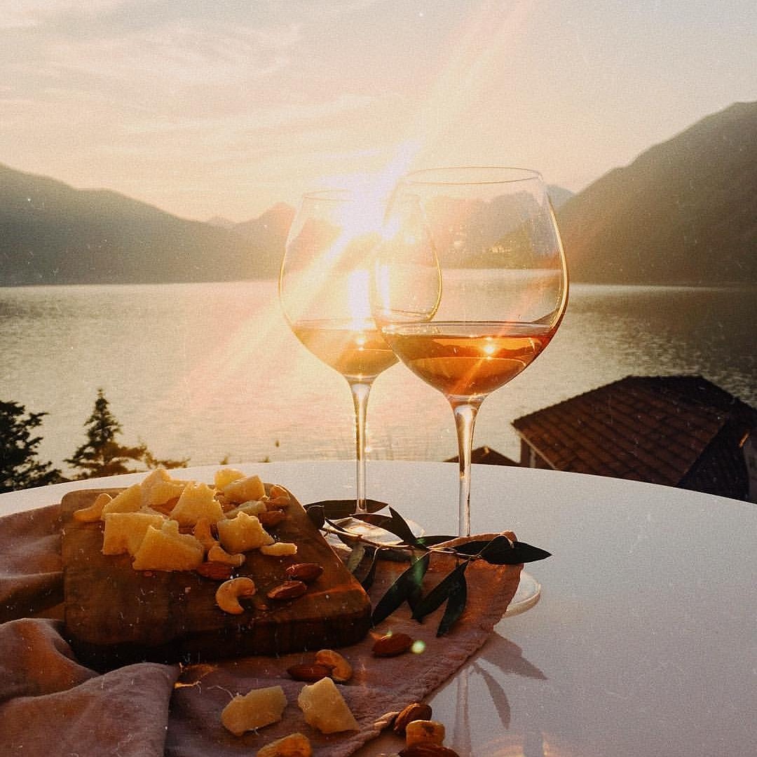 visitmontenegro's tweet photo. We are so here for this! 🌄🍷 Bay of Kotor is definitely one of the most unique places in #Montenegro and should be on every traveler's list!
https://t.co/MB59HUt3Sb
#VisitMontenegro
#Kotor
📷 cupofherbaltea https://t.co/VtaDFkpfid