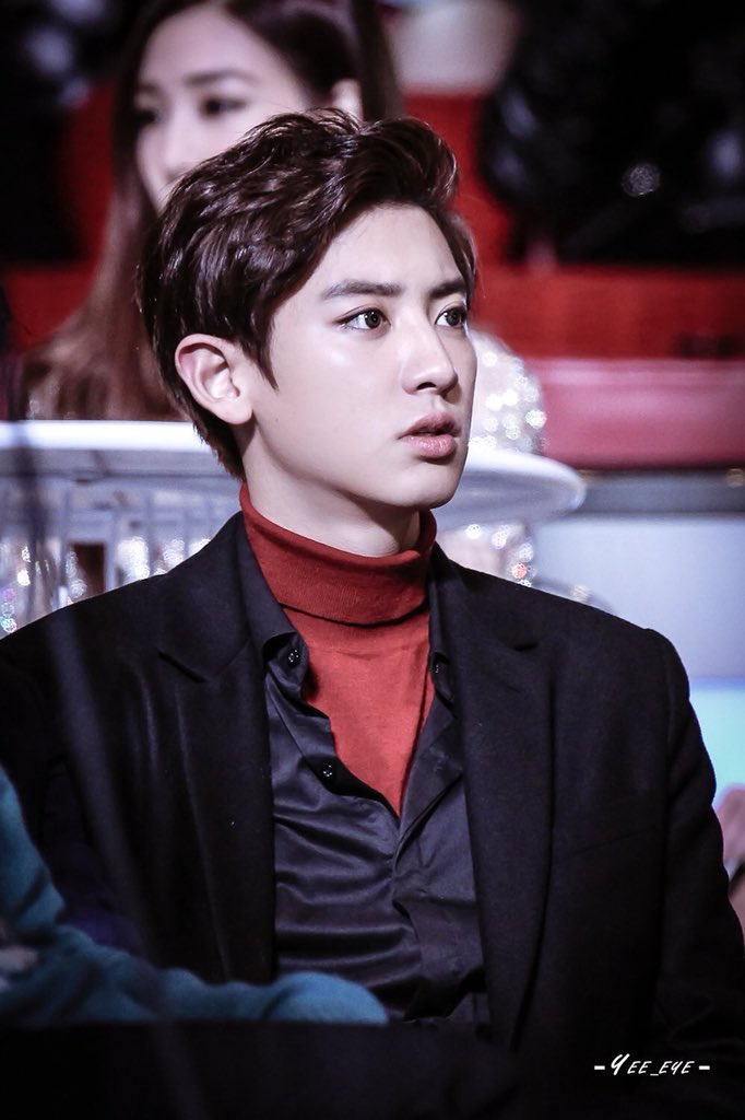 จงอวยชานยอลให้มากกว่าที่พี่เขาอวยตัวเอง tweet media