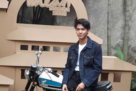 dilankuofc's tweet photo. #SMA7 Rindu Sendiri - Iqbaal Ramadhan #VoteSMA2018 #SMA2018 @SCTV_ https://t.co/CEiMpHNsKh