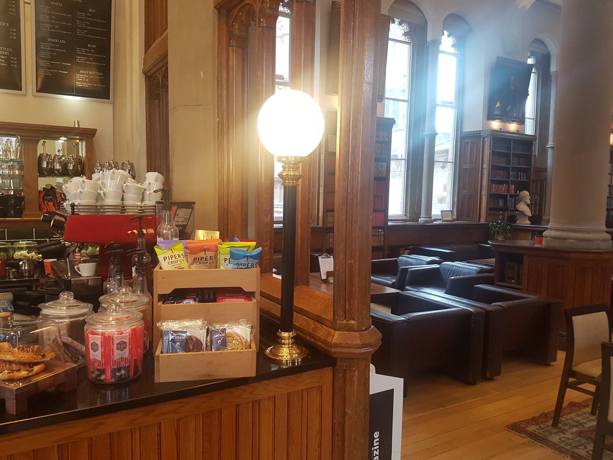 We may have seen something gold and shiny in the bistro this morning! #crystalmaze365 <a href="/CrystalMazeHQ/">The Crystal Maze LIVE Experience</a> <a href="/OfficialUoM/">The University of Manchester</a>