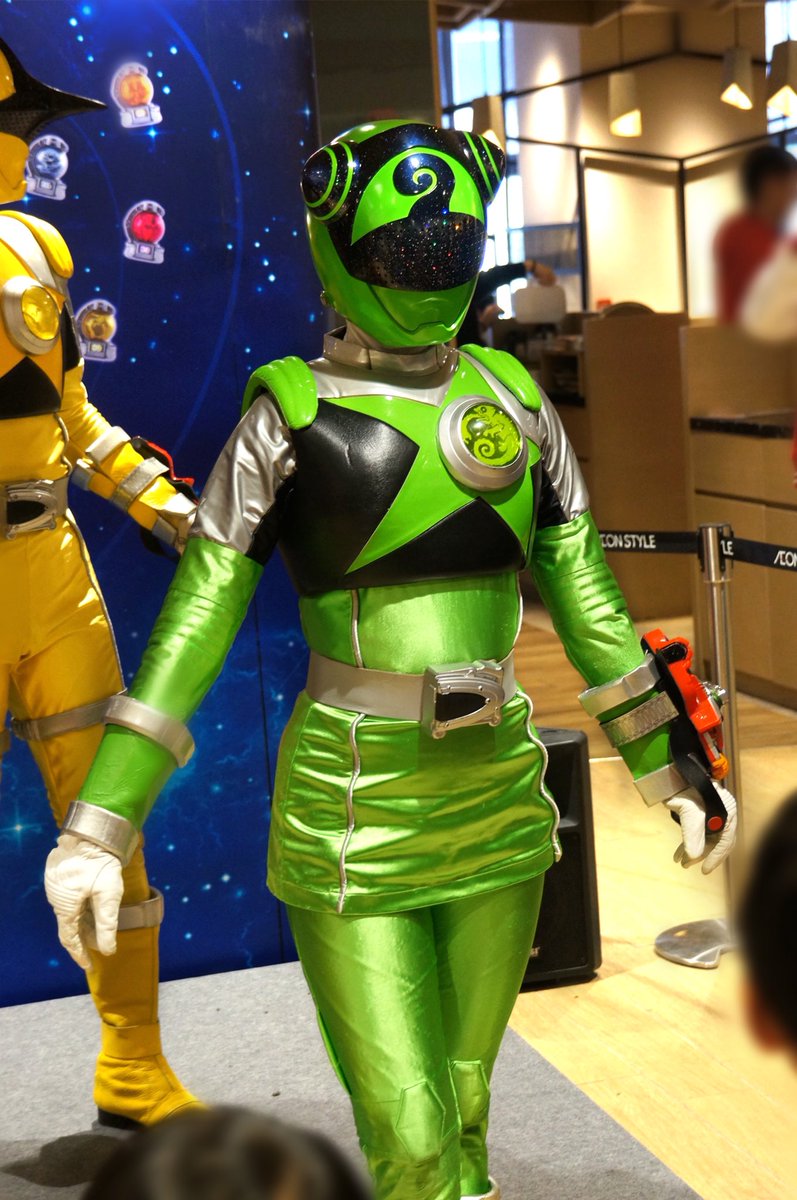 みなみ せいごう カメレオングリーン 宇宙戦隊キュウレンジャー 戦隊ガールズ スーパー戦隊 海外ヒーローショー みなみ せいごう カメレオングリーン 宇宙戦隊キュウレンジャー 戦隊ガールズ スーパー戦隊 海外ヒーローショー