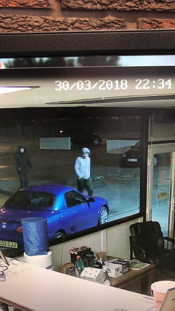 StevePrescott1's tweet photo. Do you recognise these low life scum! 

Broke into our supporters @CMHCars office and stole the SPF Charity bucket!

If you have any info please send us a message!

Please share and let’s catch the barstewards! Please Share https://t.co/OIsdKoxDE6