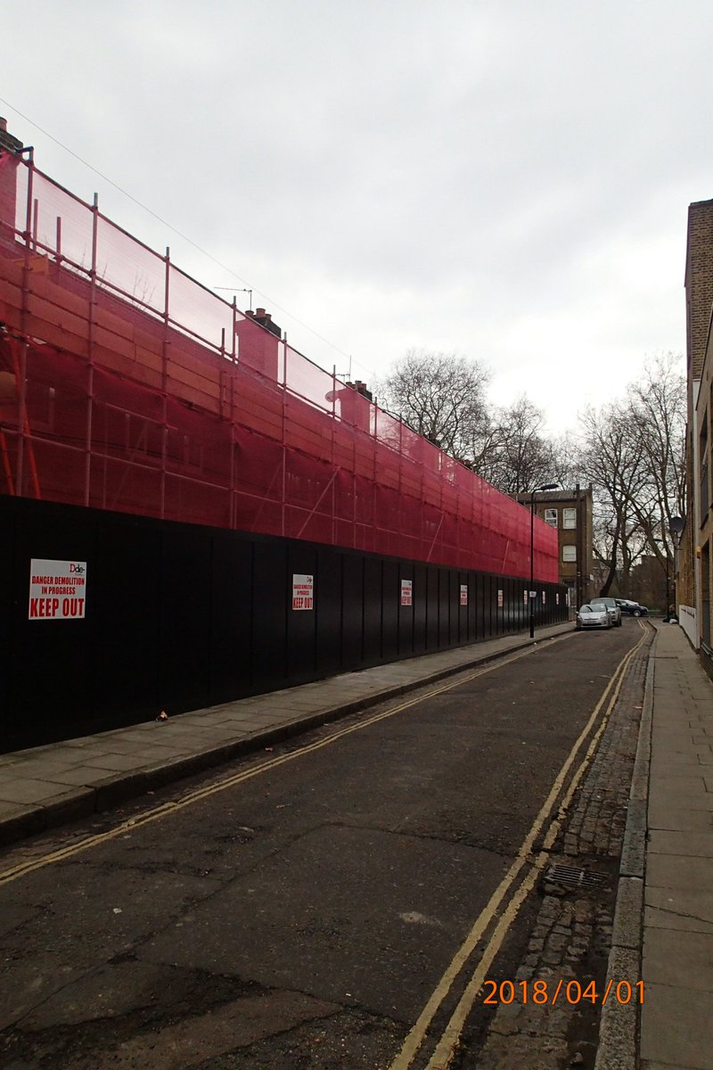 DortonGroup's tweet photo. Hoarding and Scaffold erected at our demolition site in hackney  @DortonGroup #demolition #PrincipleContractor https://t.co/TjVVaUI3rU