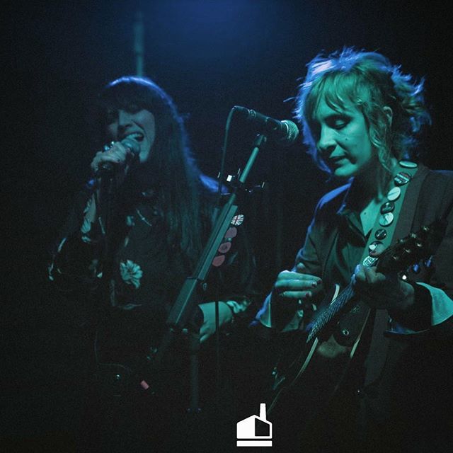 katresmusic's tweet photo. Congiunzioni astrali.
Io e @giulia__anania
#woman #girlpower #songwriter #songwriting #friendship #friends #music #live #firstpost #photooftheday #tourlife #girls #beauty #look #moda #mood #guitar #musicisns #song #lestellecadono #lanificio159
@matongu… https://t.co/HsB2naB8db https://t.co/GyoV4xVknU