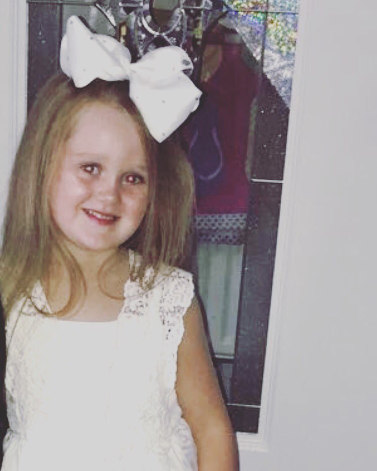jackieb635's tweet photo. My beautiful girl 💗🎀🌟Evie🌟🎀💗 https://t.co/Vc74tLEaPz