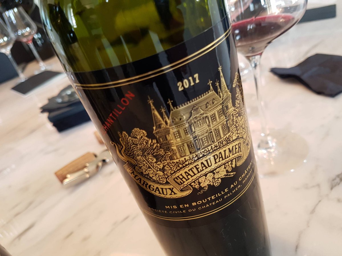 JamesSuckling's tweet photo. This is really exceptional for #enprimeur #bdx17 should be a fantastic bottle. #Palmer does it. https://t.co/DsKX7xa8Ye