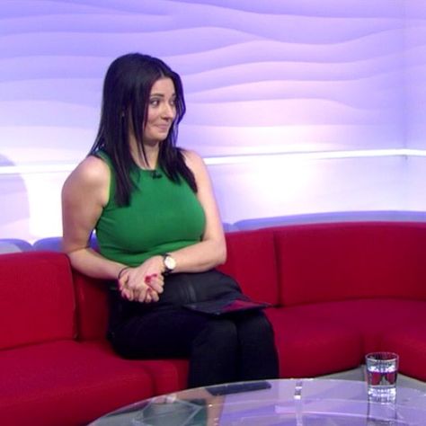 Ryan50585979's tweet photo. @nataliesawyer https://t.co/w120E2cVYQ
