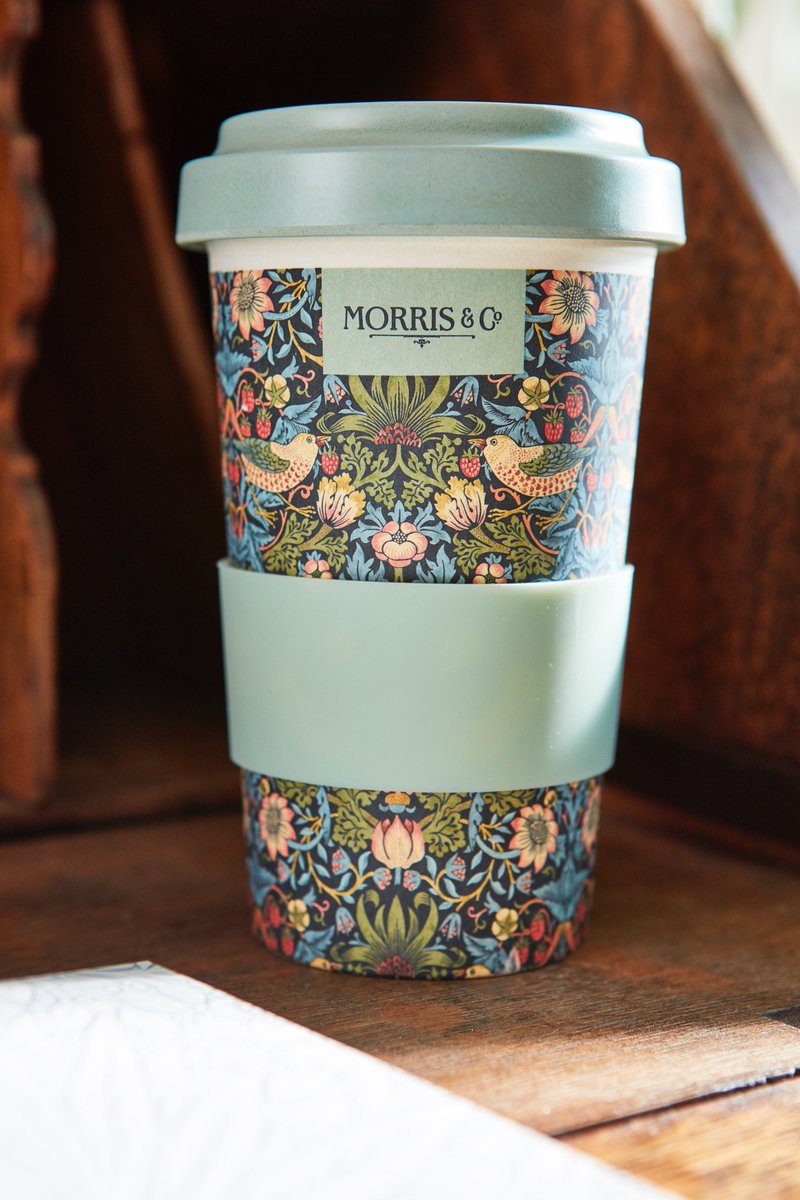 BlueprintColl's tweet photo. Back in the office after a lovely long Easter Weekend and what better way to start the week ahead with this William Morris &amp; Co flask! Available at John Lewis stores. https://t.co/th2mR8JZ6R