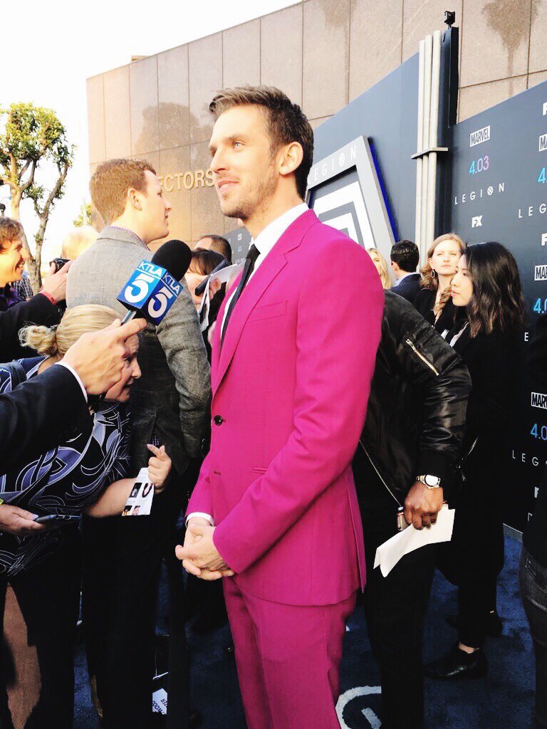 bestofstevens's tweet photo. Dan attends the premiere of Legion season 2 in Los Angeles. Monday April 2nd, 2018! https://t.co/FYsiwCOpFa