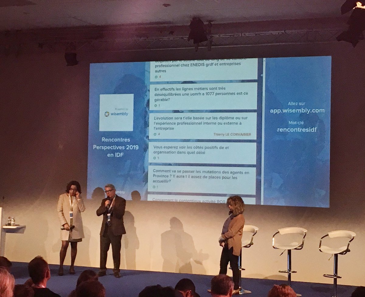 Mariane_Cvn's tweet photo. Rencontres perspectives 2019 #Enedis : projet d’#evolution des activités supports et logistiques, son organisation, son calendrier, les réponses aux questions des salariés 📝 #transformation #avenir https://t.co/01TDv3eK7N