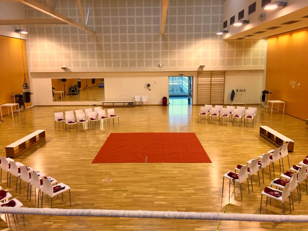 Synergie_ES's tweet photo. #Synergie y el @CARSantCugat unen deporte y empresa en una formación enfocada al trabajo de la confianza. La jornada será impartida por 4 deportistas de élite que trasladarán sus experiencias al mundo empresarial con la ayuda del psicólogo deportivo @pepmari4 #CARSpeakers  💪😀 https://t.co/BXMduo1RdF
