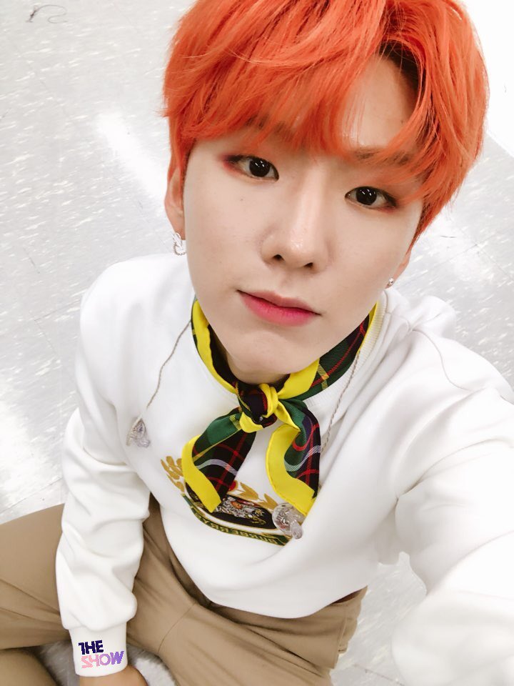 theshow_offcl's tweet photo. [★143회 더쇼 초이스 후보①] 오빠는 왜 나보다 이뻐..?(당연한 소리) 난 지금 뿔난 도깨비😡 미모 질투나,, 컴백하자마자 1위 후보에 오른 울 #몬엑 이들😭 #Jealousy #MONSTAX #몬스타엑스 #더쇼 @OfficialMonstaX https://t.co/w7EOZT2uat