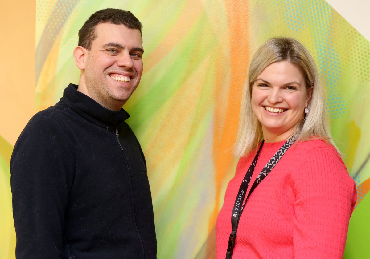 Laura Enfield tweet media