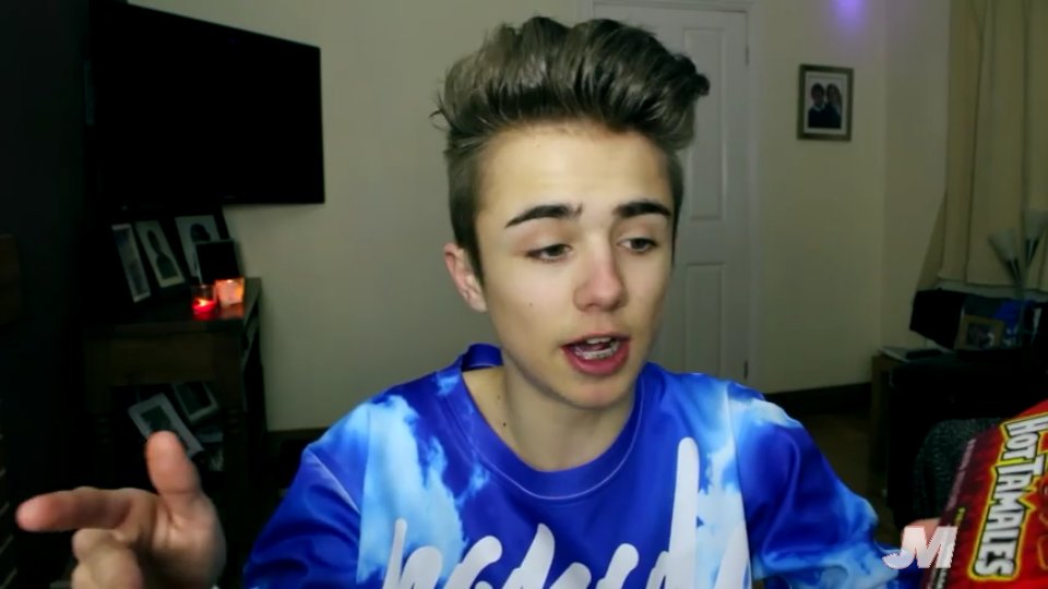 madzhappy's tweet photo. Throwback to little jake with braces @JakeJMitchell  trying American candy 😂😍😍❤❤❤ #truetrooper https://t.co/OaPBPNabLI