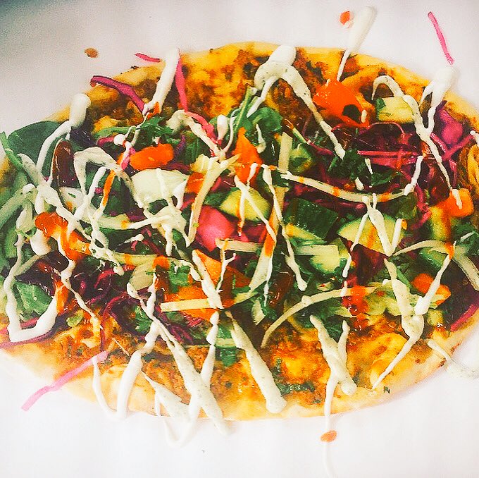 ILahmacun's tweet photo. 🙋🏻‍♂️ Find us this Week 🙋🏻‍♀️

TUE 📍#broadgatequarter 

WED📍#bermondseysquare 

THU 📍#cardinalplace 

 FRI  📍#tabardstreet 

#lahmacun #wrappizza #halal 
#salads #cacık #hummus #vegetarian https://t.co/kuhTuXVSiP