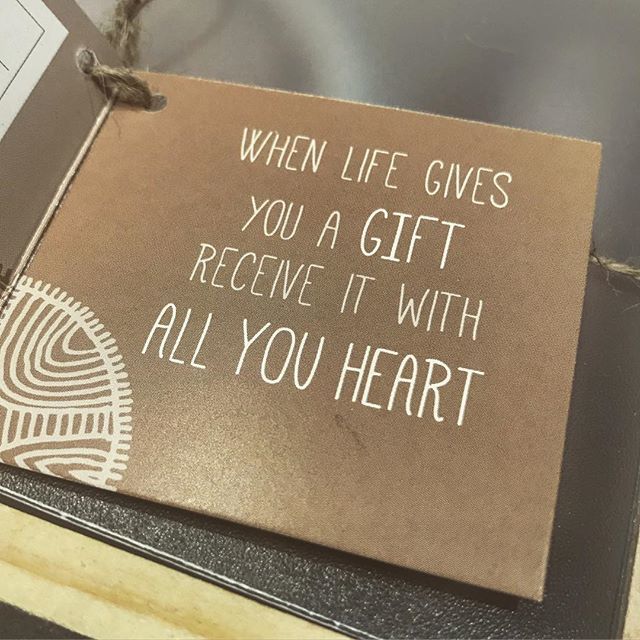 “When life gives you a gift, receive it with all your heart” - Matsimela
@MatsimelaHomSpa
#giftquote 
#quotepic 
#bloggergift 
#matsimela #matsimelahomespa 
#momagain40 
#samomblogger 
#samombloggers 
#luxurioustreats #bathtreats 
#vanillasandalwood 
#ea… ift.tt/2q42UHK