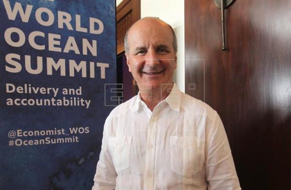 #ICYMI “This illegal activity, in addition to damaging the ocean &amp; over-fishing species, comes w/ other illicit activities, such as arms, human &amp; drug trafficking.” - Former President <a href="/figuerescr/">José María Figueres</a> on the importance of fighting back against #IUU buff.ly/2tFCxwk #OceanSummit