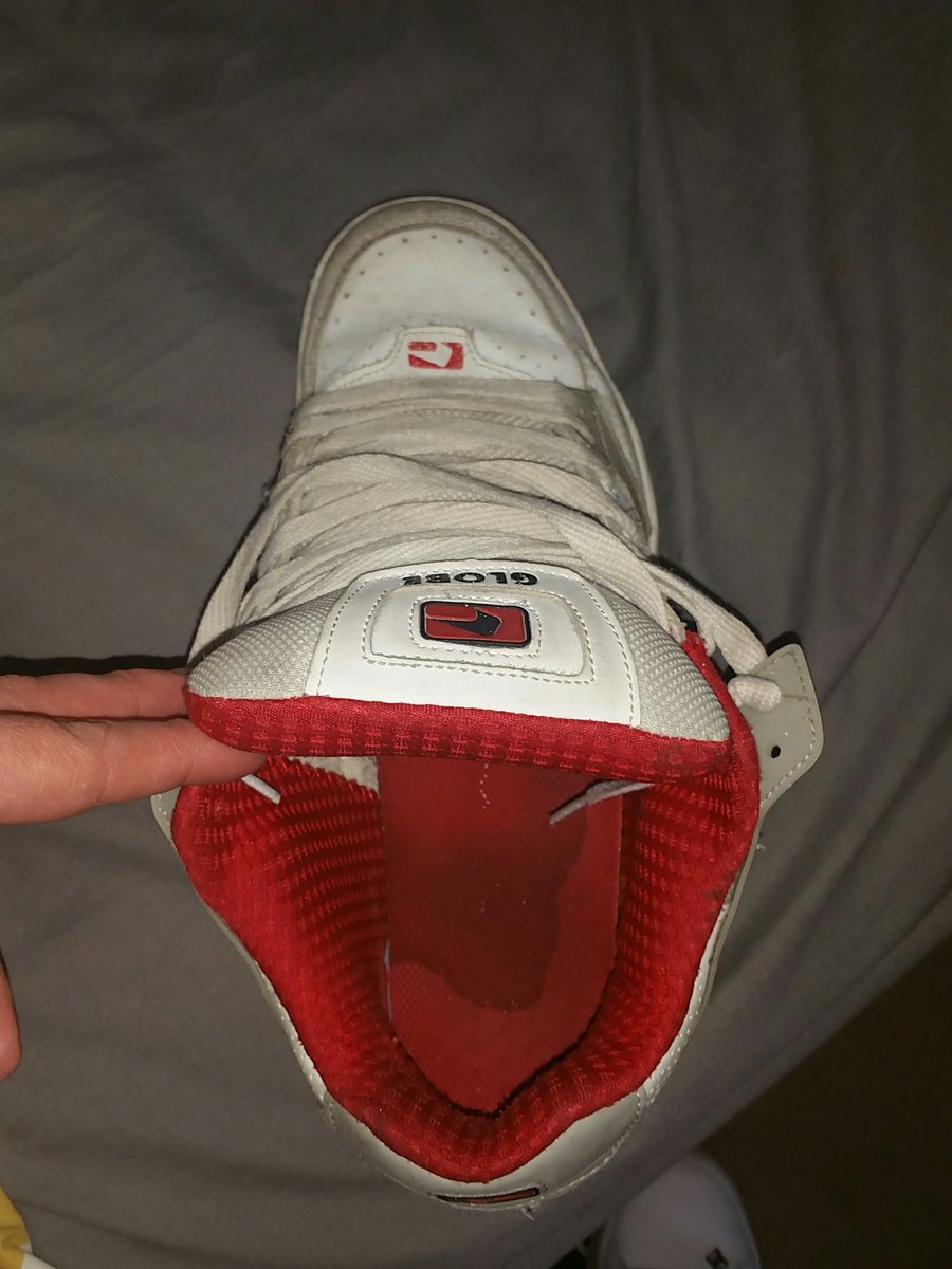 First of many, i'm sure #cumdump #sneaks #trainers #cumstains
