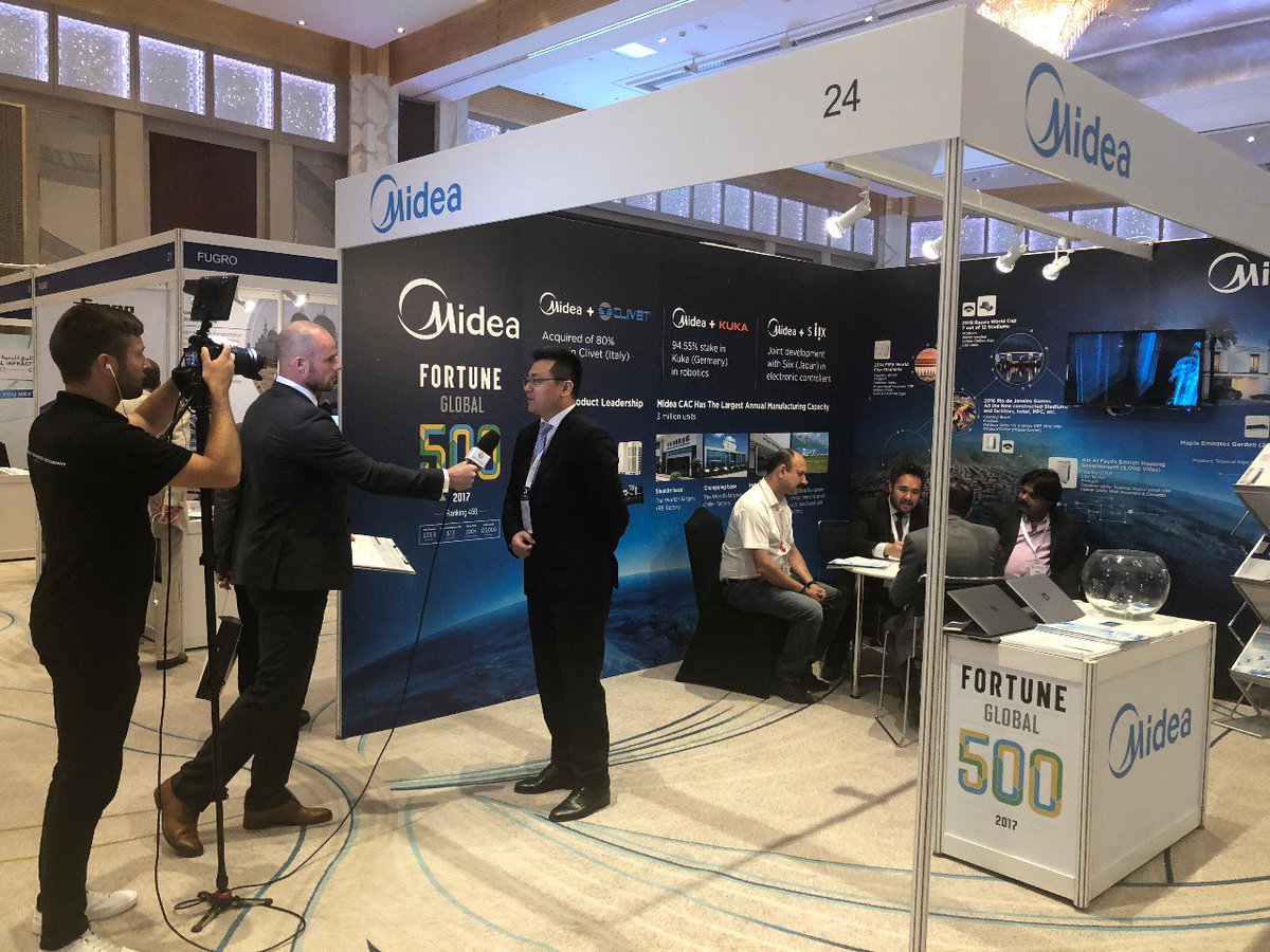 Mr. Peck Zhao talking about Midea Group and latest AC trends #MideaCAC @GlobalInfraCon #GIC2018
