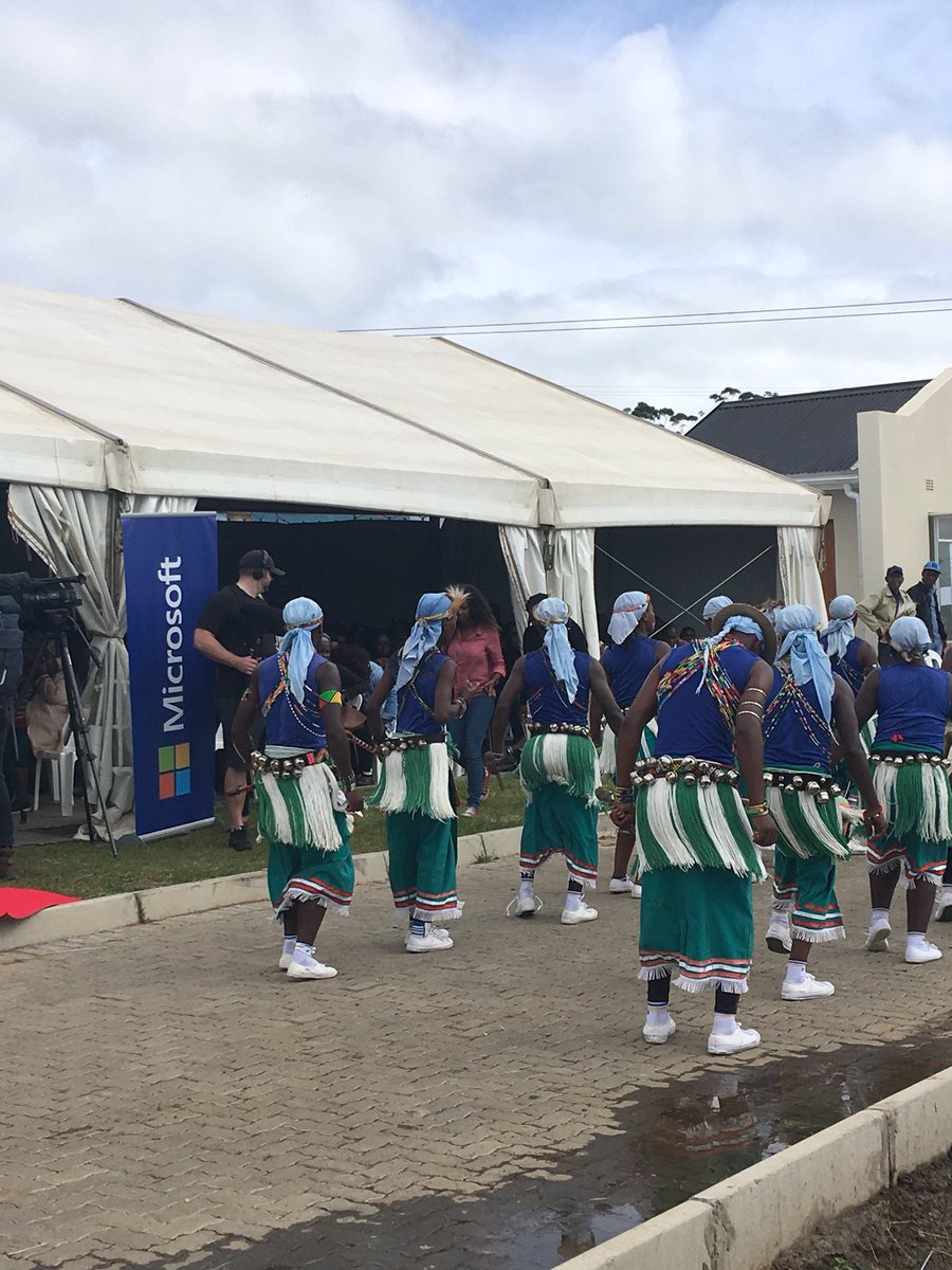 Formalities about to kick off at #QunuClinic where <a href="/MicrosoftSA/">Microsoft SA</a> has partnered with <a href="/BrightWave_ZA/">BrightWave</a>, Phulukisa and local Government to transform healthcare for the community