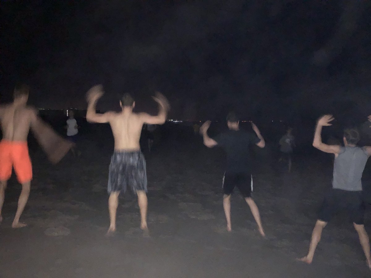 PlymouthBasebal's tweet image. 5:50 AM workout on the beach! #whileeveryoneelsesleeps #SB2018 #TrustTheProcess